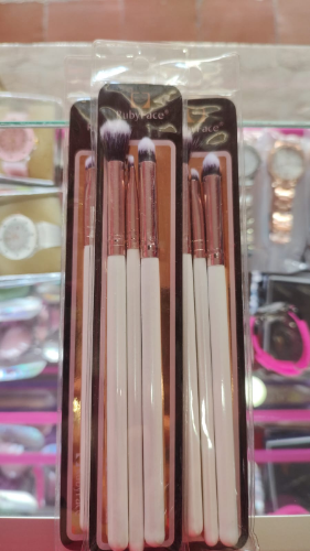SET BROCHAS X3