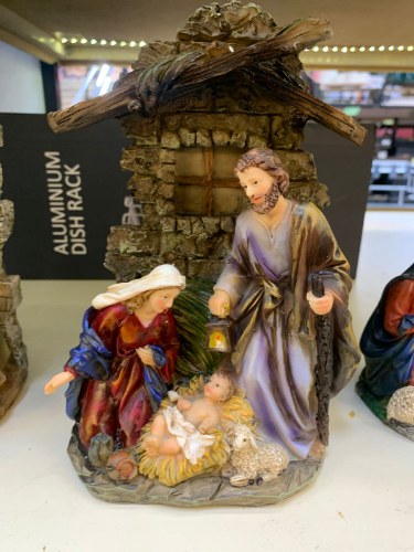 PESEBRE SAGRADA FAMILIA 20CM