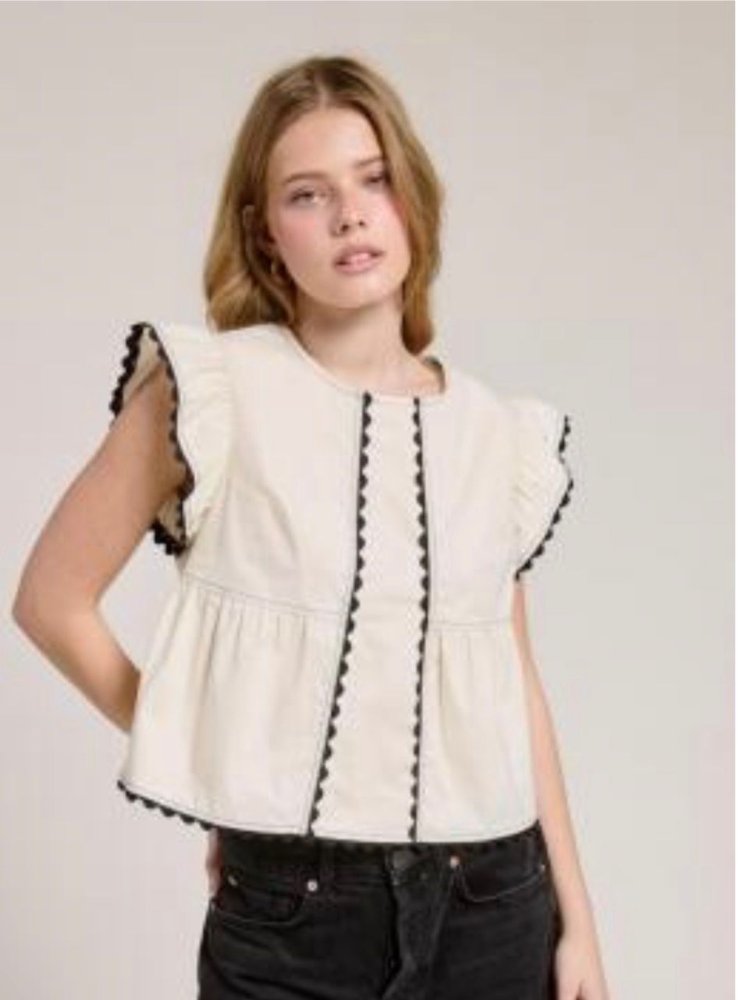 CT040R L CAMISA CON APLIQUE NEGROS CUELLO REDONDO