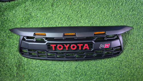 PERSIANA GR con led Fortuner 2008-2011