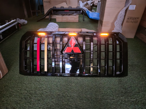PERSIANA Ralli Art Mitsubishi l200 2025 con led