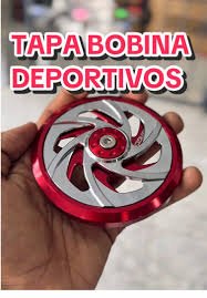 SPINNER DECORATIVO PARA TAPADERA DE MOTOR PARA MOTO COLOR ROJO