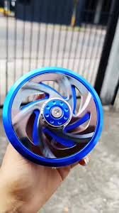 SPINNER DECORATIVO PARA TAPADERA DE MOTOR PARA MOTO COLOR AZUL