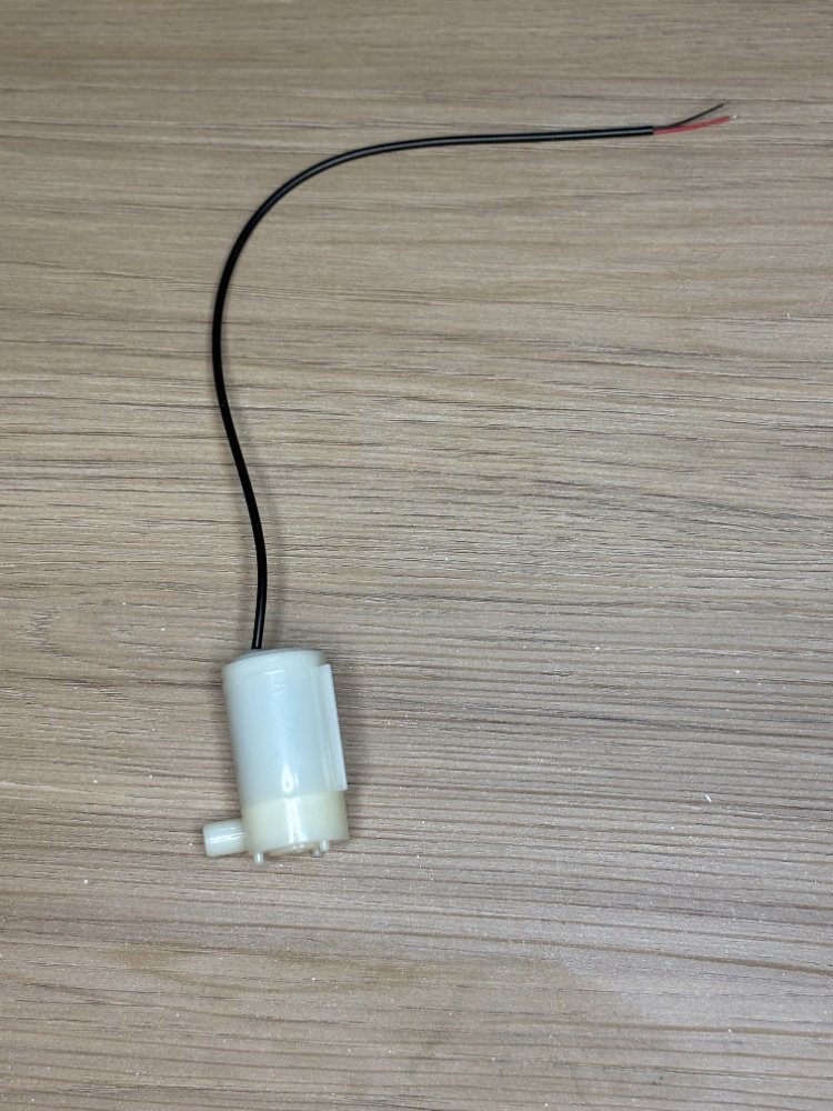 Minibomba 120L/H  2.5/6v