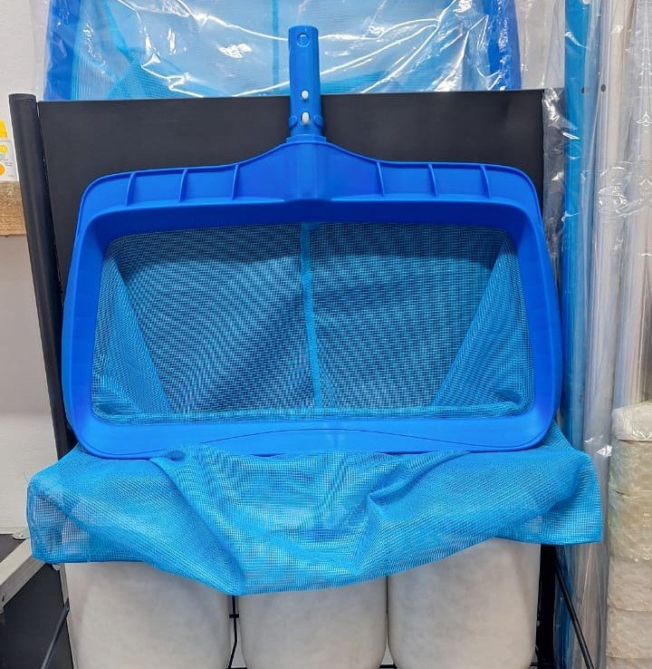 Cesta tipo bolsa recolectora de hojas  borde plástico