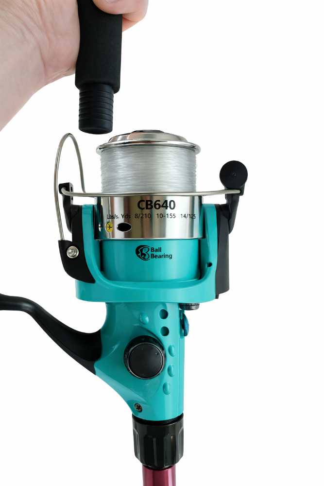 Reel XFISH  CB640 (TURQUESA)