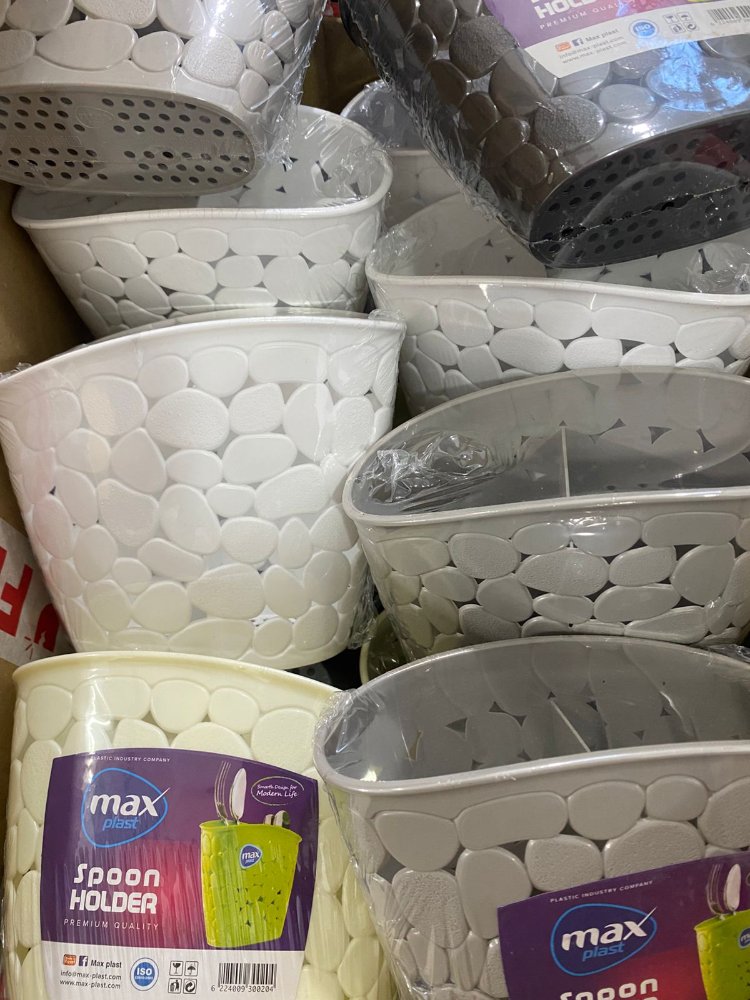 escurridor cubierto con diseño