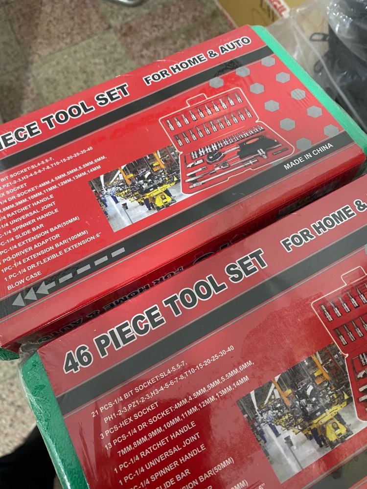 CAJA 46 PIEZA CAJA ROJA