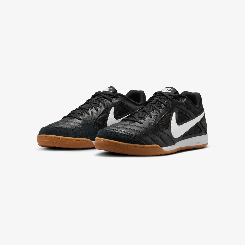 Nike Sportswear Gato