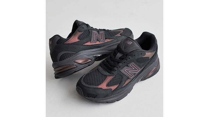 NB 2010 BLACK BLUE