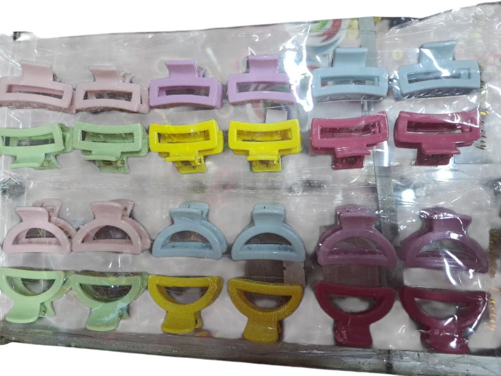 PIRAÑAS PLASTICAS PEQUEÑAS SURTIDAS