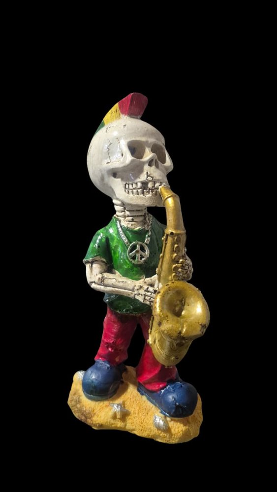 DECORACION ACUARIO CALAVERA SAXOFON
