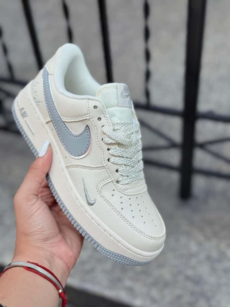 Af1 beige celeste