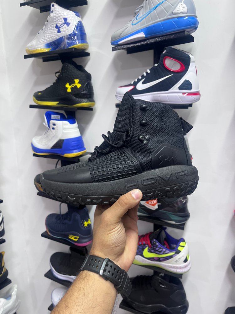 bota tactica texturizada/malla