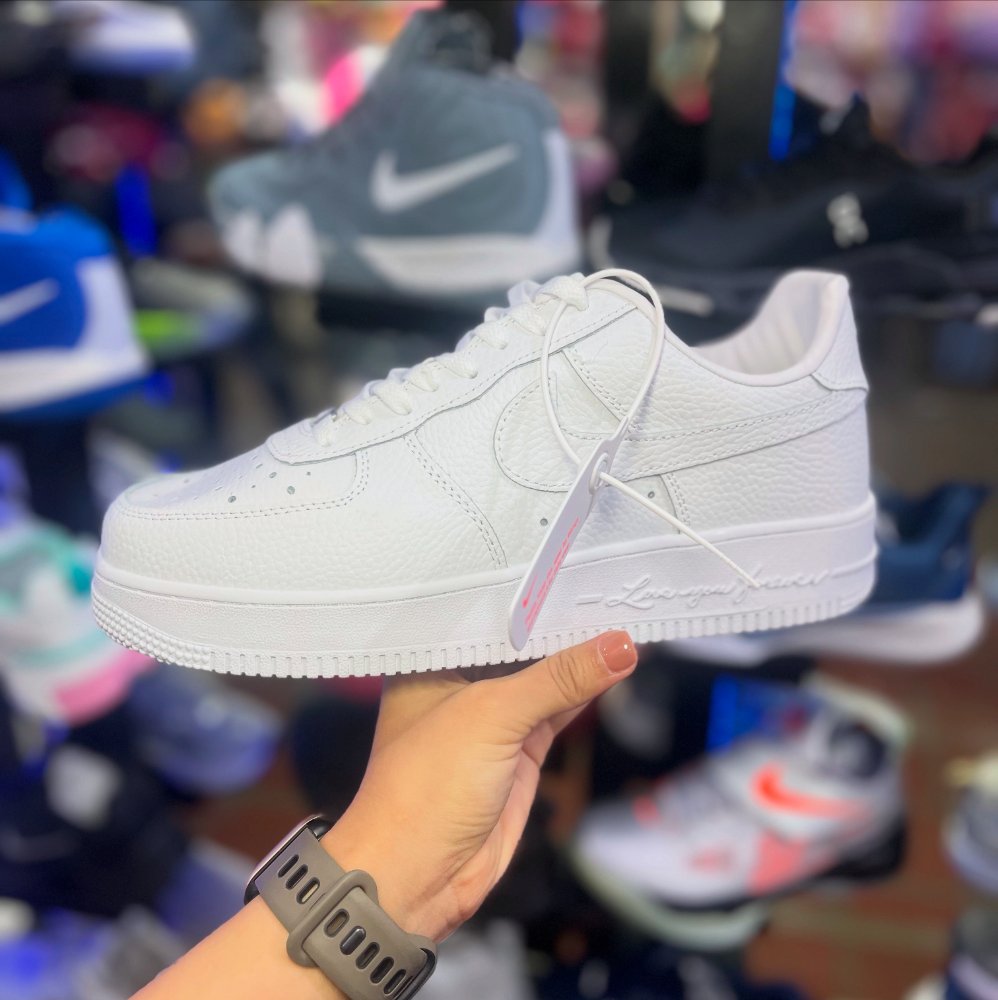 AF1 Drake blanca