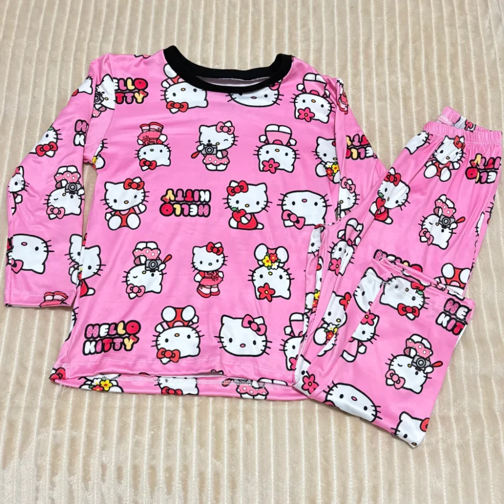 Pijama infantil full print - KITTY ROSA