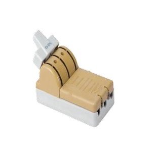 INTERRUPTOR CUCHILLA 3 POLOS x 60A 220V LUMISTAR