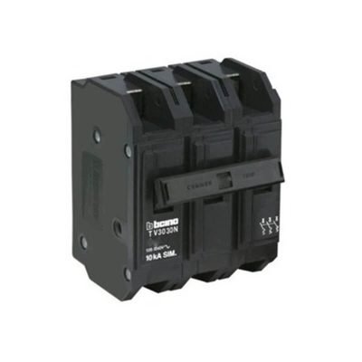 BREAKER HQC 3X70 BTICINO