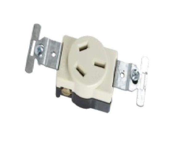 TOMA P/EMPOTRAR "PATA DE GALLINA" TRIFASICA 20AMP LUMISTAR