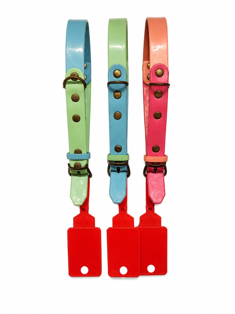 COLLAR PLASTICO