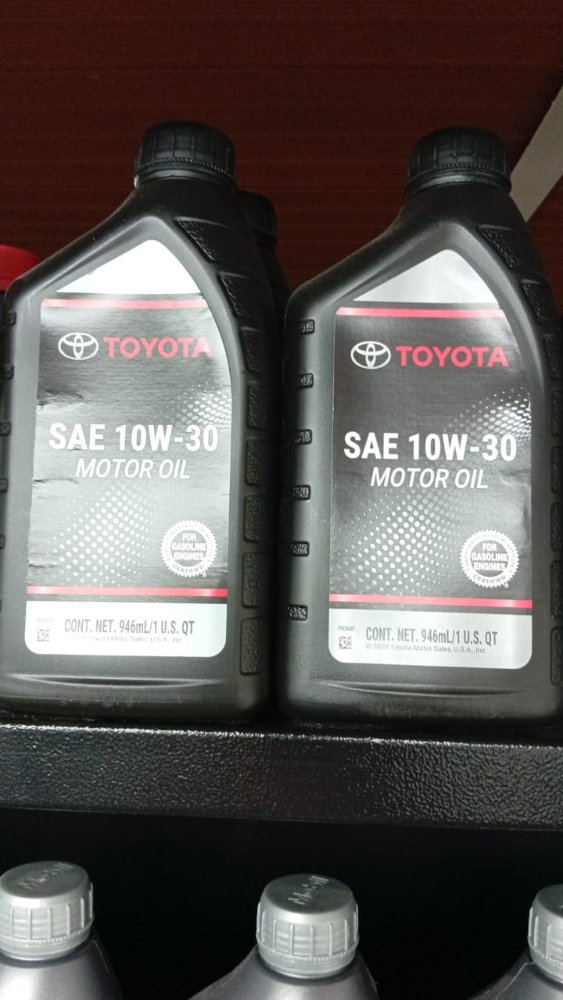 TOYOTA 10w-30 mineral