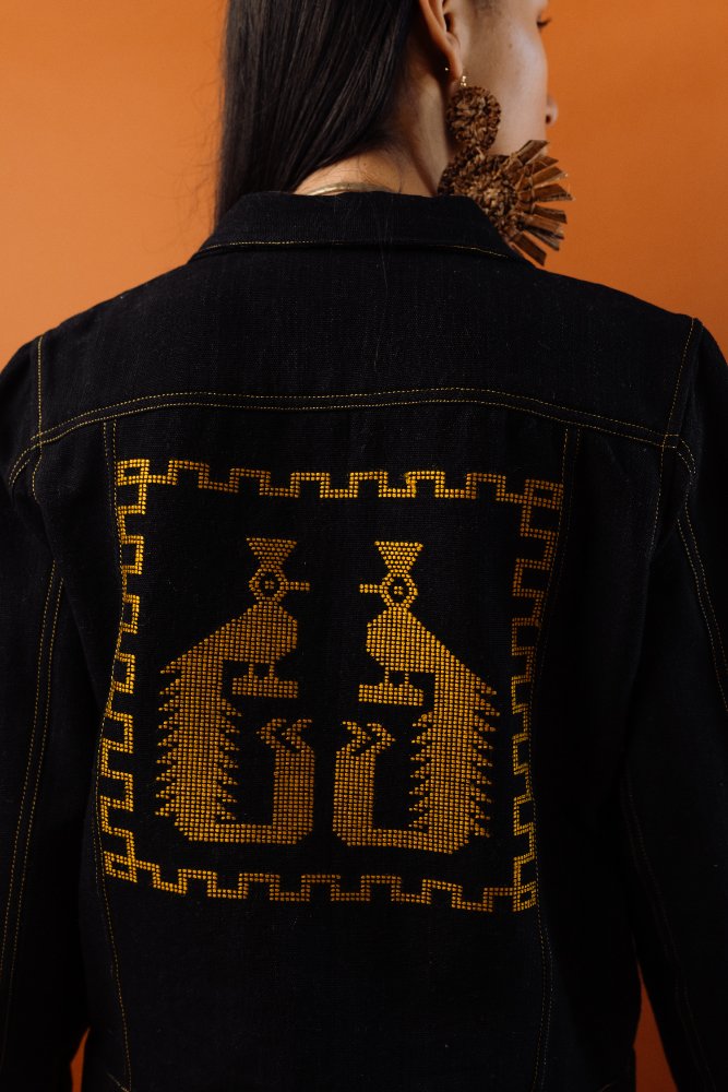 Chaqueta Quetzal Negro con Dorado