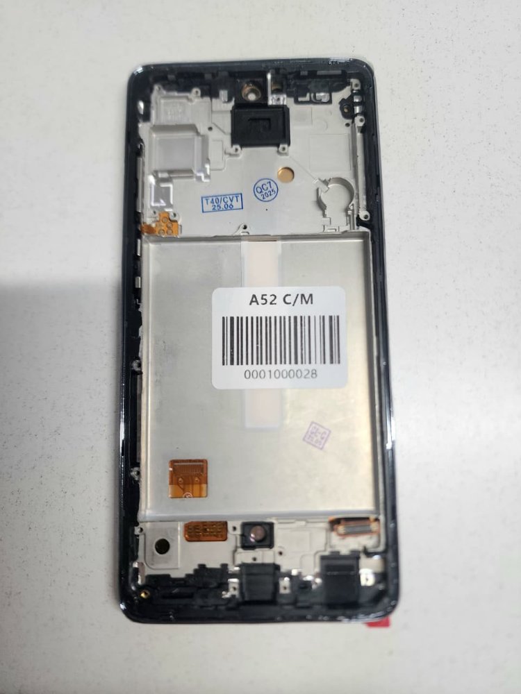 Samsung A52 con marco - OLED