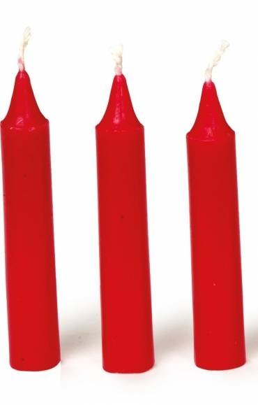Velas rojas santa cruz cortas