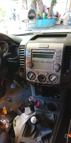Moldura Mazda BT50