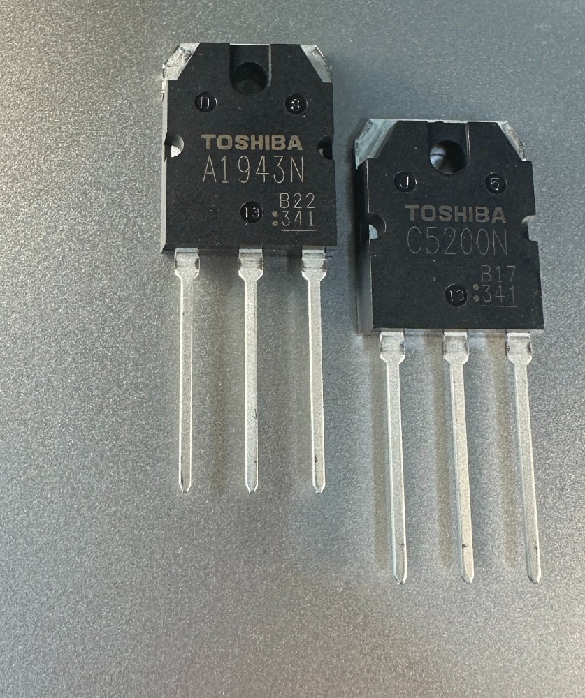 2SA1943N Transistor bipolar (BJT) PC=150W; F=30MHZ TO-3P TOSHIBA