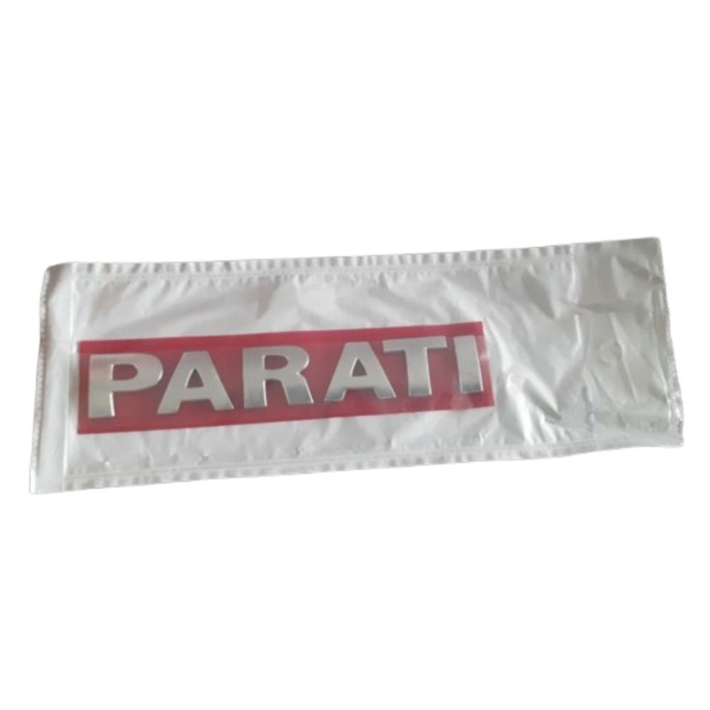 Emblema Letra Parati Cromada