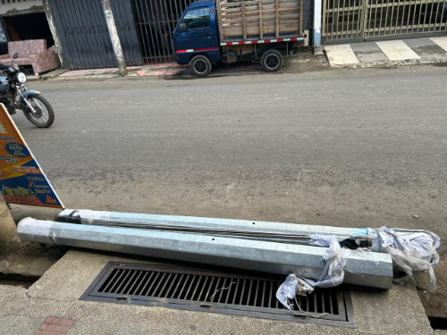 poste metalico 8 mt x510