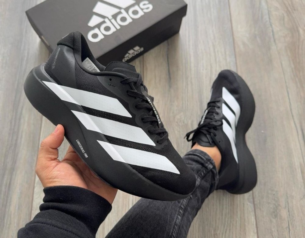 ADIDAS ADIZERO NEGRO RAYAS BLANCAS
